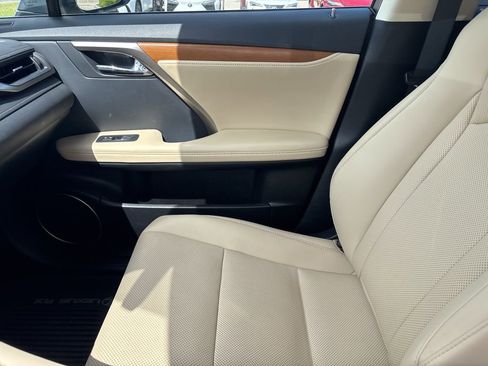 Used 2022 Lexus RX 350 FWD w/ Premium Package image 17