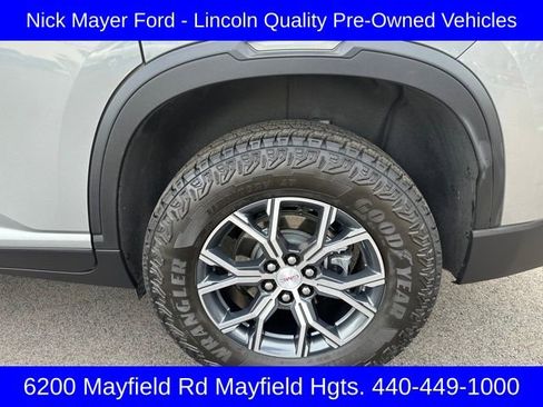 Used 2024 GMC Acadia AT4 w/ Luxury Package image 35