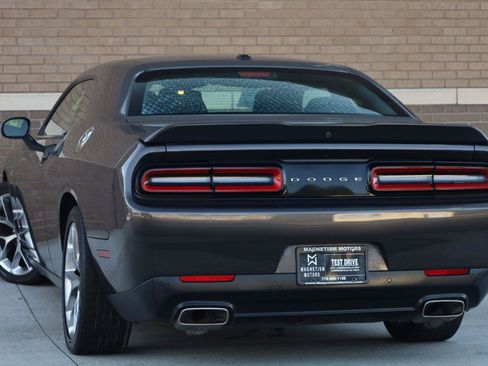 Used 2023 Dodge Challenger GT RWD image 8