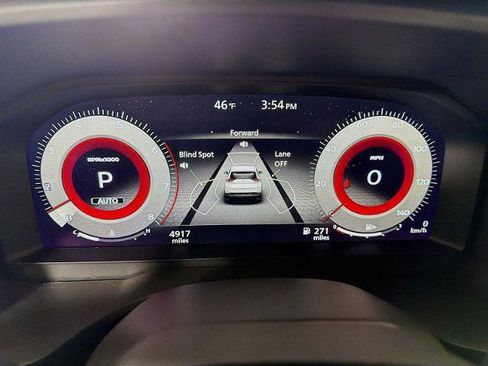 Certified 2025 Nissan Rogue Platinum image 10