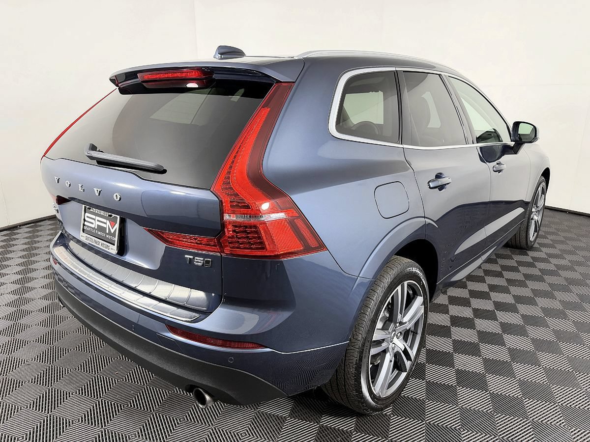 Used 2021 Volvo XC60 T5 Momentum w/ Premium Package AWD/4WD image 8
