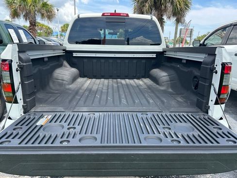 Certified 2025 Nissan Frontier SV w/ SV Convenience Package AWD/4WD image 49