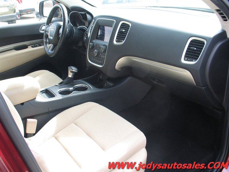 Used 2019 Dodge Durango SXT AWD/4WD image 21