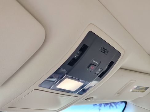 Used 2018 Lexus RX 450h AWD image 36