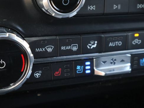 Used 2022 Ford F150 Raptor w/ Equipment Group 801A High AWD/4WD image 38