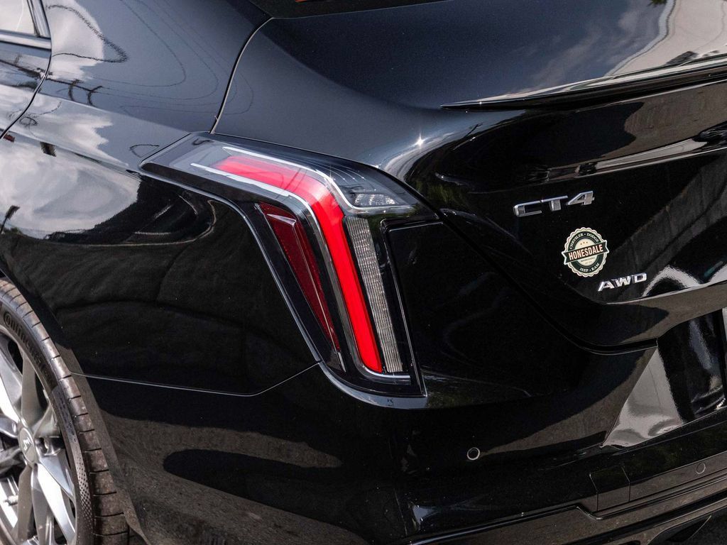Used 2025 Cadillac CT4 V AWD/4WD image 39