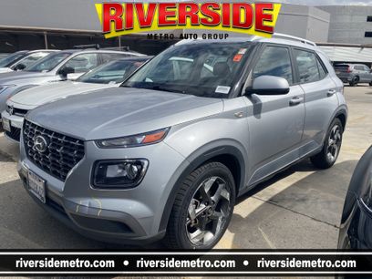 Certified 2022 Hyundai Venue SEL w/ Cargo Package