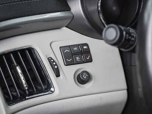 Used 2014 Cadillac CTS V image 37