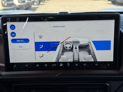 New 2026 Ford Bronco Sport Outer Banks w/ Outer Banks Tech Package+ AWD/4WD image 18