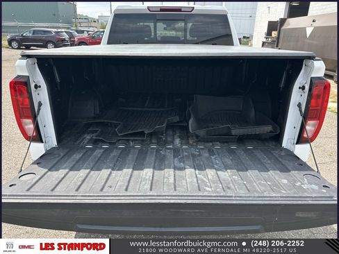Used 2024 GMC Sierra 1500 Elevation w/ Preferred Package AWD/4WD image 11