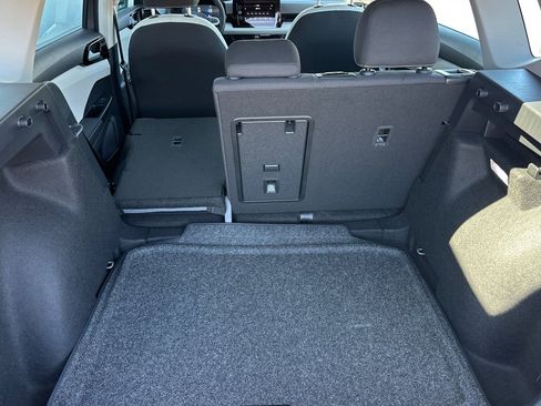 New 2026 Volkswagen Taos S FWD image 15