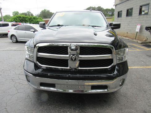 Used 2020 RAM 1500 Tradesman w/ Tradesman SXT Package image 3
