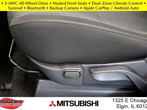 Used 2020 Mitsubishi Outlander SE image 16