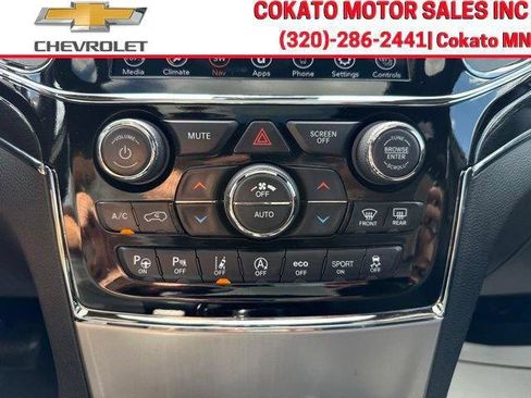 Used 2021 Jeep Grand Cherokee Trailhawk w/ Trailhawk Luxury Group AWD/4WD image 26