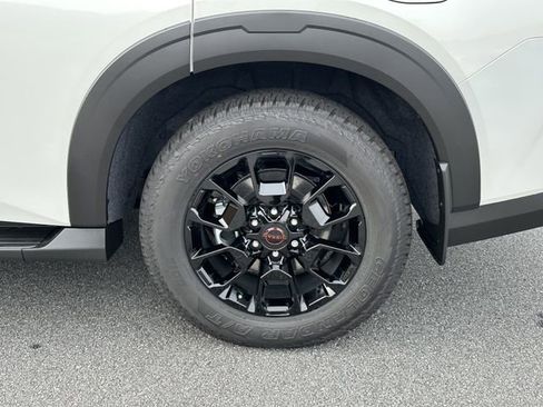 New 2026 Nissan Armada PRO-4X AWD/4WD image 15