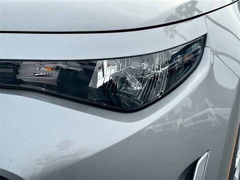 Certified 2023 Kia Soul LX image 8