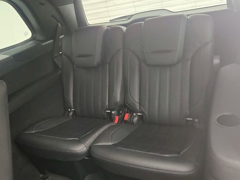 Used 2017 Mercedes-Benz GLS 450 4MATIC image 27