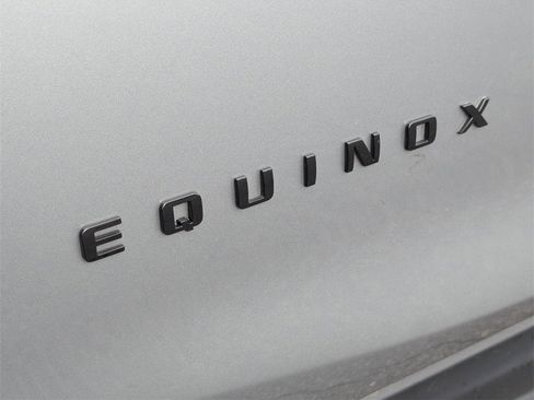 Certified 2023 Chevrolet Equinox RS w/ RS Leather Package image 11