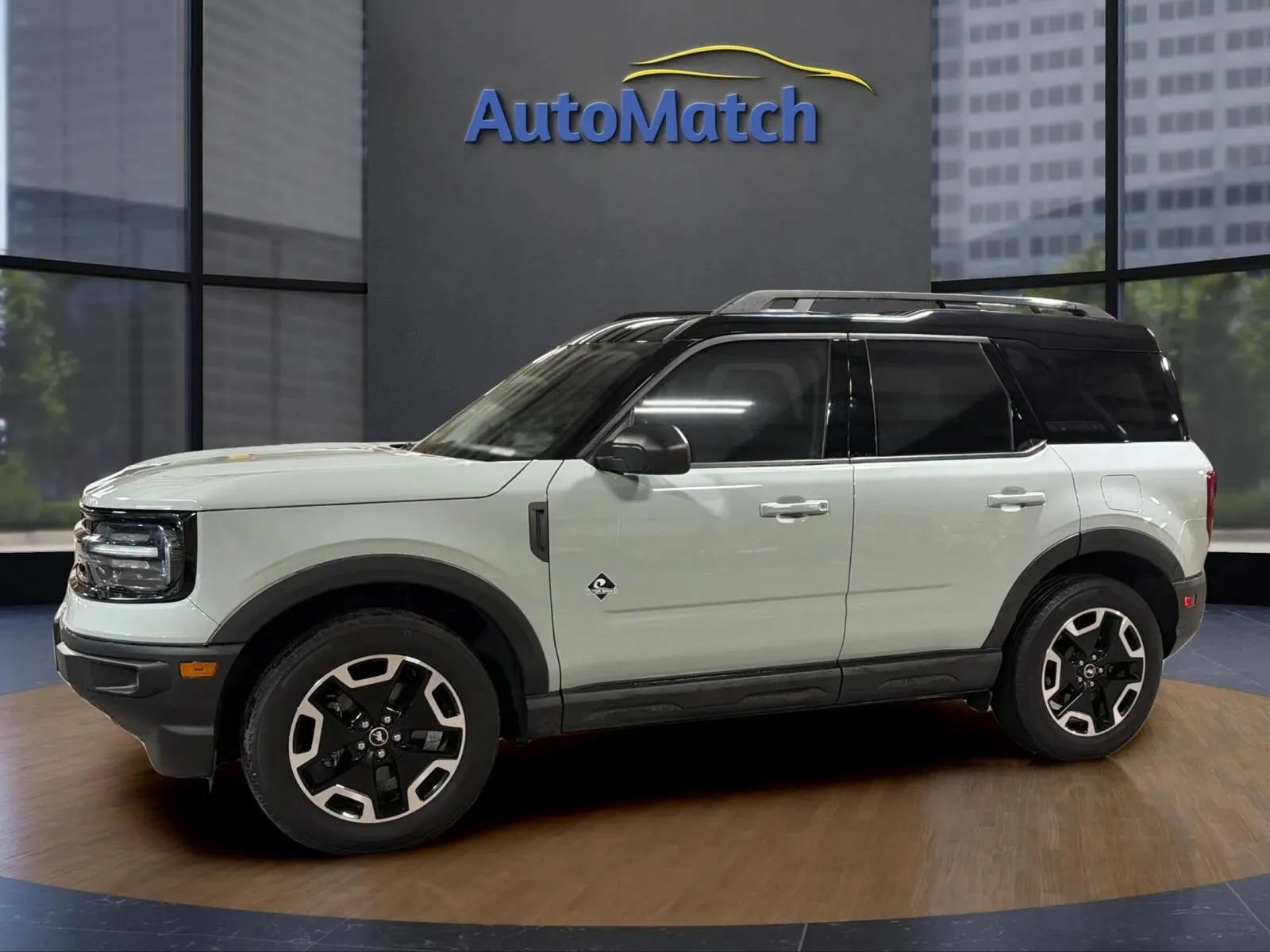 Used 2024 Ford Bronco Sport Outer Banks w/ Tech Package AWD/4WD image 6