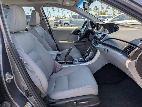 Used 2015 Honda Accord EX-L image 20