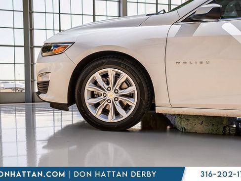 Used 2024 Chevrolet Malibu LT FWD image 30