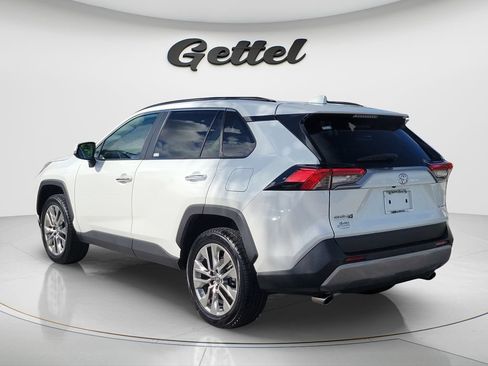 Used 2023 Toyota RAV4 Limited FWD image 7