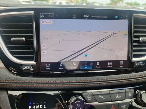 Used 2026 Chrysler Pacifica Pinnacle image 21