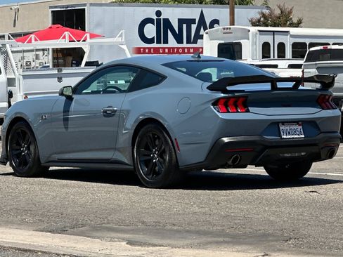 Used 2025 Ford Mustang GT RWD image 7