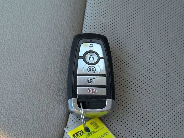 Certified 2022 Ford Explorer Limited AWD/4WD image 27
