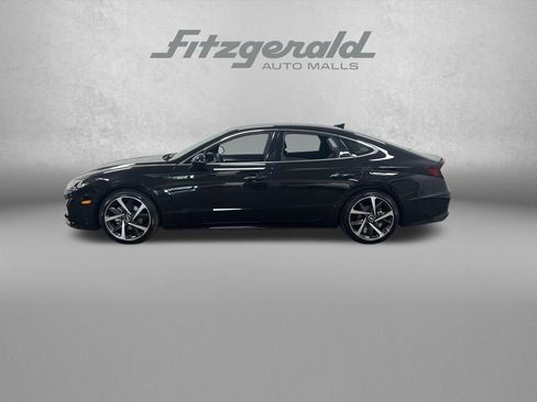 Used 2022 Hyundai Sonata SEL Plus FWD image 2