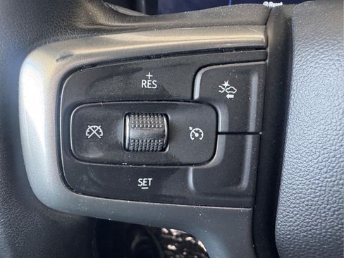 Used 2023 Chevrolet Tahoe LT AWD/4WD image 12