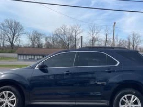 Used 2017 Chevrolet Equinox LT FWD image 7