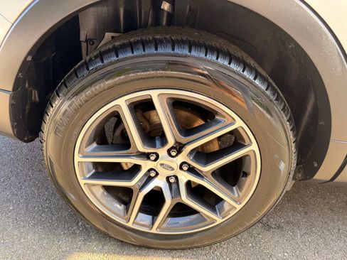 Used 2016 Ford Explorer Sport image 7