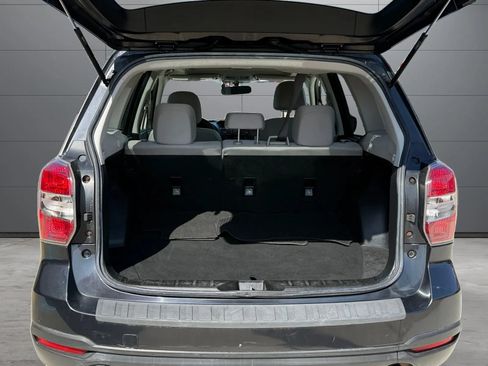 Used 2015 Subaru Forester 2.5i Premium w/ All-Weather Package AWD/4WD image 9