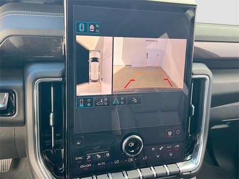 New 2026 GMC Yukon Elevation w/ Elevation Premium Package image 9