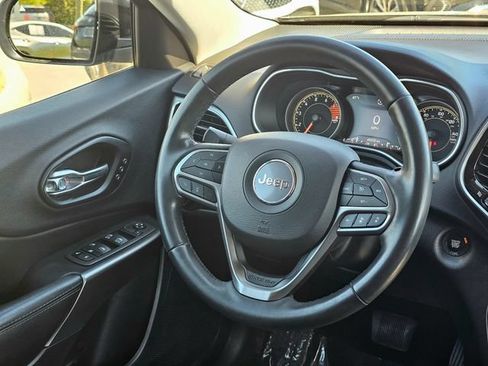 Used 2022 Jeep Cherokee Limited AWD/4WD image 26