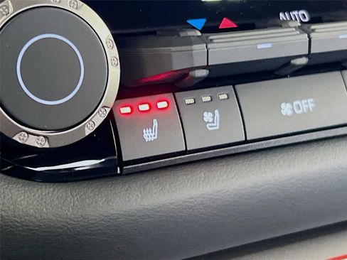 New 2026 Toyota Tundra Platinum image 12