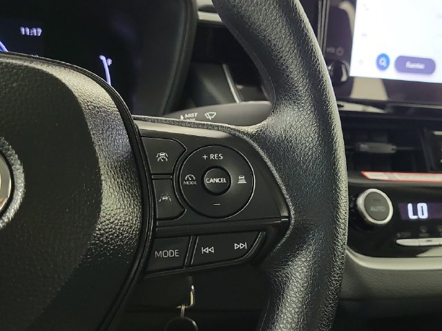 Used 2026 Toyota Corolla LE FWD image 25