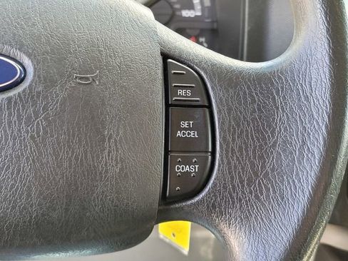 Used 2013 Ford E-350 and Econoline 350 XLT RWD image 21