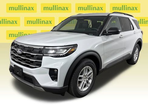 New 2027 Ford Explorer Active w/ Active Comfort Package RWD image 15