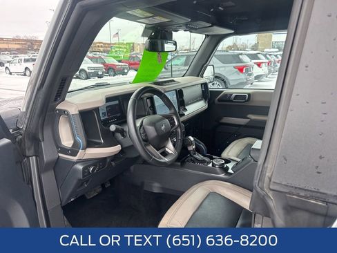 Used 2022 Ford Bronco Wildtrak image 31