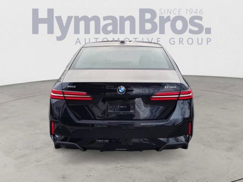 Used 2024 BMW 530i xDrive w/ M Sport Package image 4