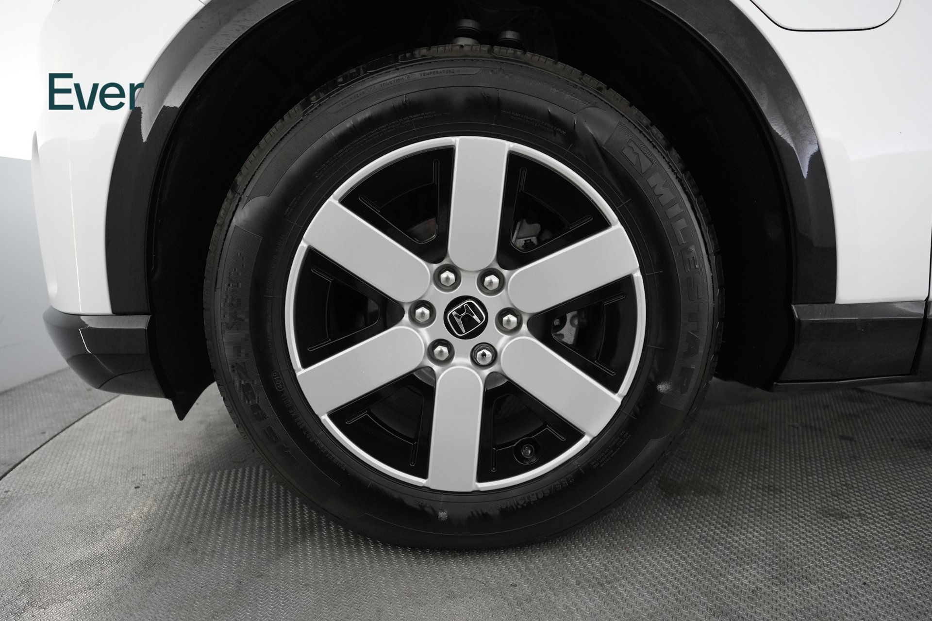 Used 2024 Honda Prologue Touring image 19