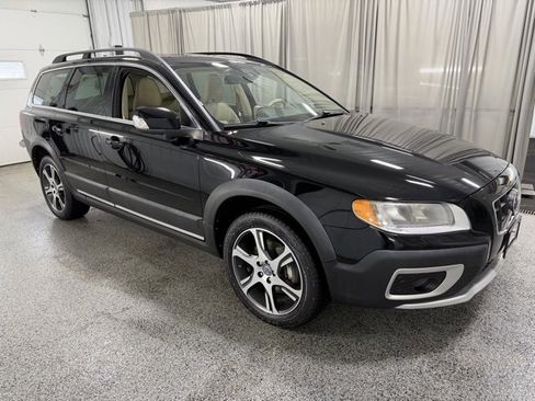 Used 2012 Volvo XC70 T6 image 3