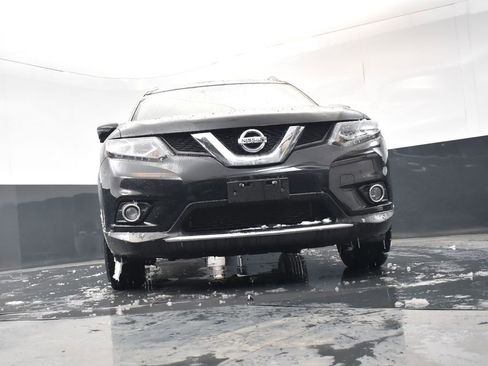 Used 2016 Nissan Rogue SL w/ SL Premium Package image 29