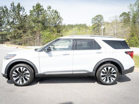 New 2026 Ford Explorer Platinum AWD/4WD image 13