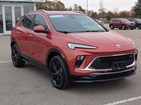 Certified 2024 Buick Encore GX Sport Touring image 3