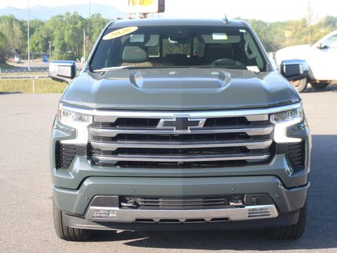 Used 2026 Chevrolet Silverado 1500 High Country AWD/4WD image 2