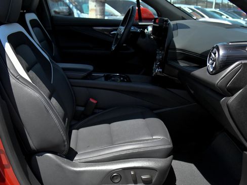 Used 2024 Chevrolet Blazer EV LT AWD/4WD image 52