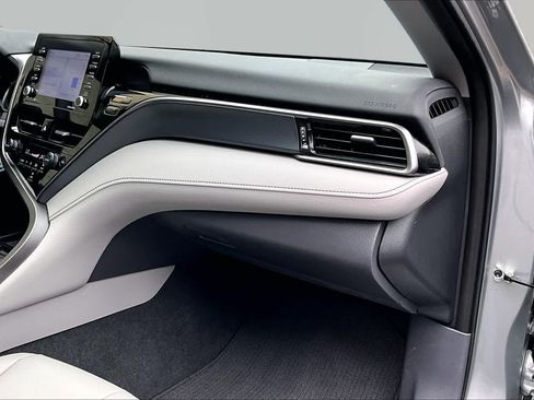 Certified 2024 Toyota Camry SE FWD image 19